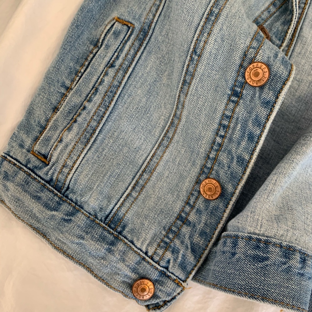 Jean Jacket - Picture 5 of 6